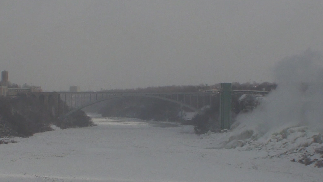 Frozen Niagara Falls - CHCH