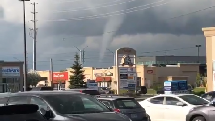 Tornado Touches Down In Ottawa No Injuries Reported CHCH   Ottawa Tornado 696x392 